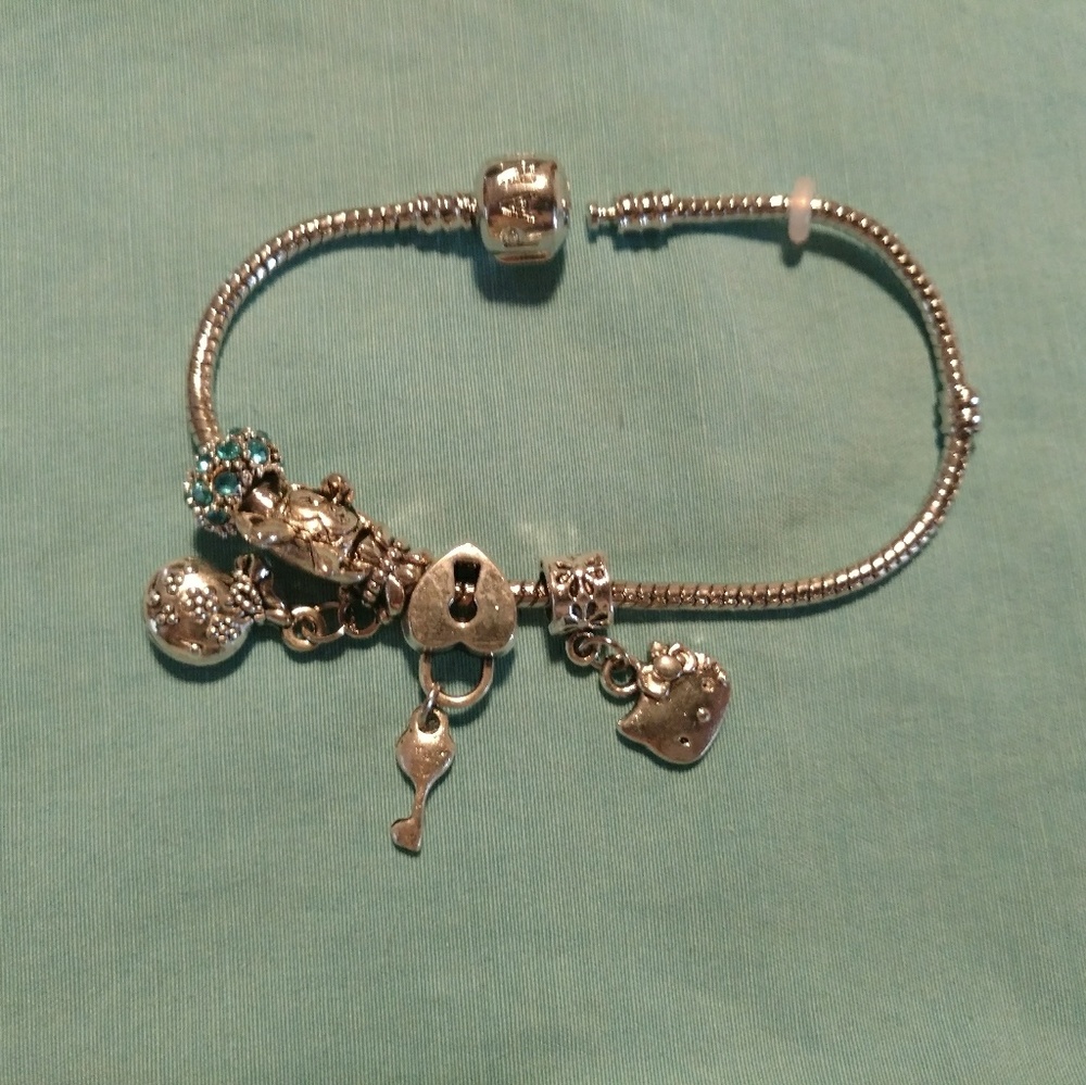 Beautiful silver bracelet